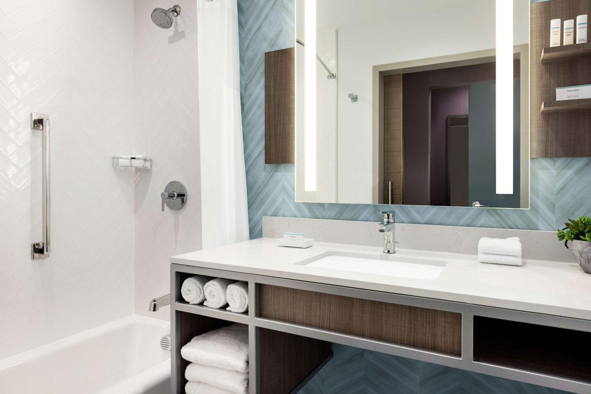 Hilton Garden Inn Austin North-Near The Domain, Tx Exteriör bild